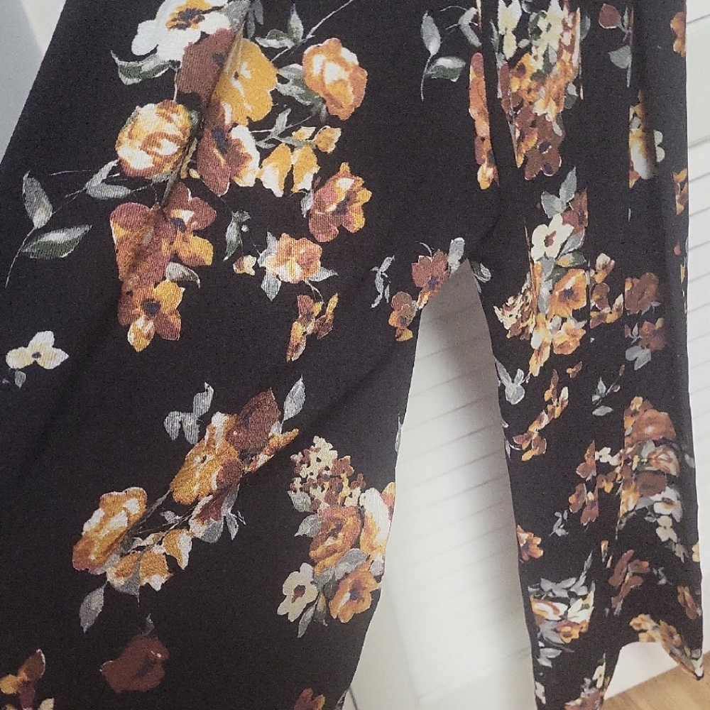Trixxi Black Floral Wide Leg Pants